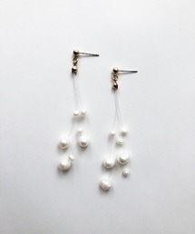パールデザインピアス