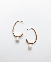 パールデザインピアス