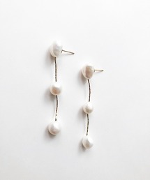パールデザインピアス