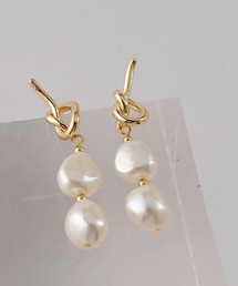 パールデザインピアス