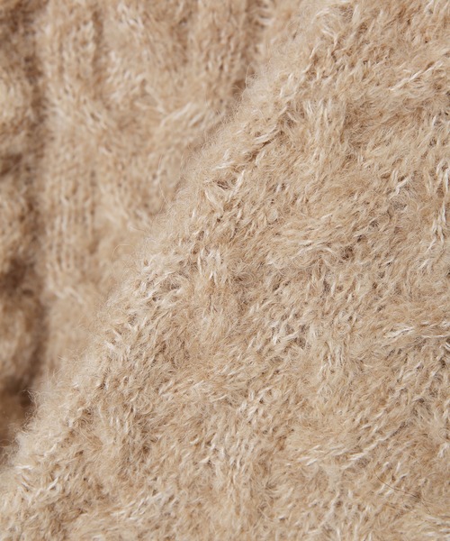 ADAM ET ROPE'（アダムエロペ）の「エコアルパカクロップドプルオーバー（ニット/セーター・レディース・ブラック/ベージュ・FREE）」の11枚目の写真