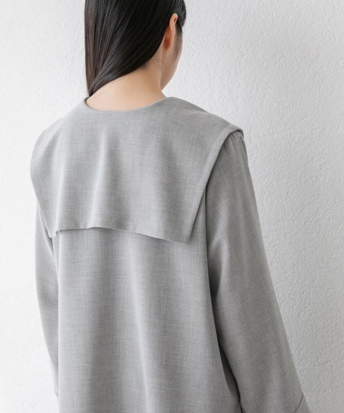 yuw(ユウ)の「2WAYセーラーブラウス 927796(シャツ/ブラウス・レディース・ネイビー/グレー/ブルー・FREE)」の4枚目の写真