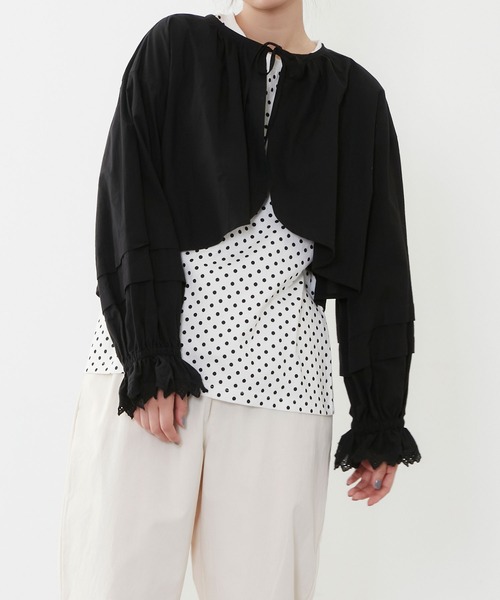POU DOU DOU（プードゥドゥ）の「ボレロブラウス（シャツ/ブラウス・レディース・ブラック/ベージュ/オフホワイト・3）」の3枚目の写真