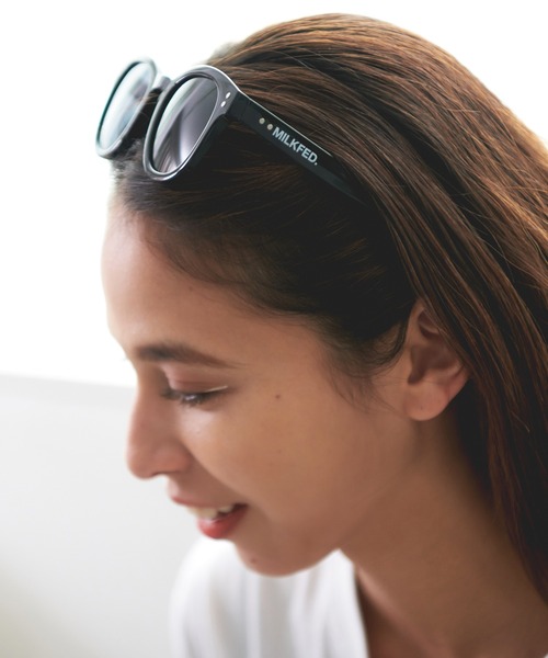 MILKFED.(ミルクフェド)の「SUNGLASSES BOOTES(サングラス・レディース・ブラック/ブラウン・ONE SIZE)」の1枚目の写真