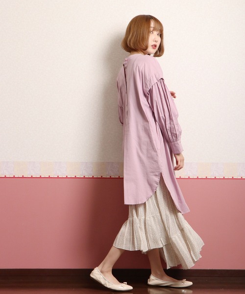 nougatine（ヌガティーヌ）の「【nougatine】ソフトコットンツイル袖ボリュームブラウス（シャツ/ブラウス・レディース・グレー/オフホワイト/ラベンダー・FREE）」の18枚目の写真