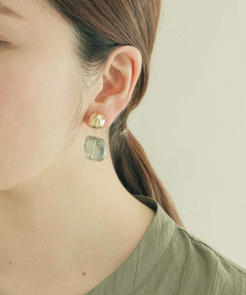 SMELLY（スメリー）の「イビツオーロラメタルマルイヤリング（イヤリング・レディース・シルバー系その他/ゴールド系その他・-）」の5枚目の写真