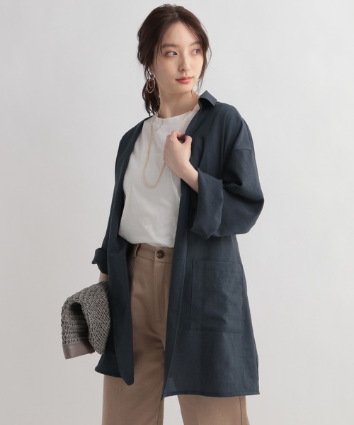 Andemiu（アンデミュウ）の「ガウンシャツ948068（シャツ/ブラウス・レディース・ライトブラウン/ネイビー・FREE）」の2枚目の写真