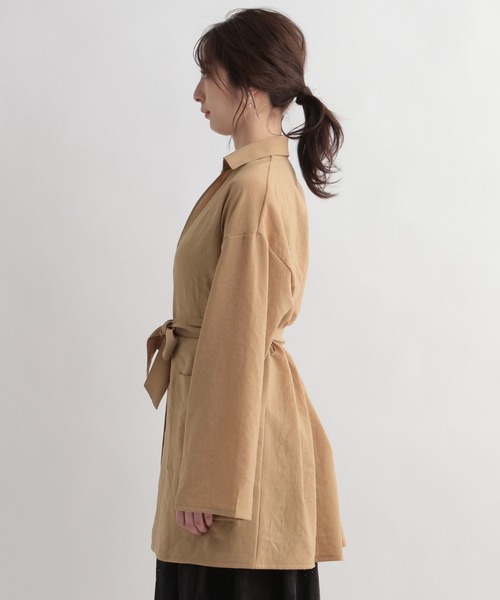 Andemiu（アンデミュウ）の「ガウンシャツ948068（シャツ/ブラウス・レディース・ライトブラウン/ネイビー・FREE）」の4枚目の写真