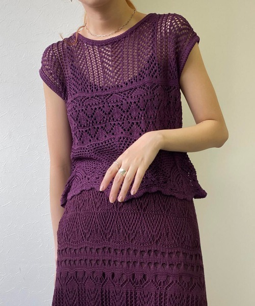 UNRELISH（アンレリッシュ）の「セットアップクロシェニットトップス（ニット/セーター・レディース・パープル/ベージュ/モカ・MEDIUM）」の3枚目の写真