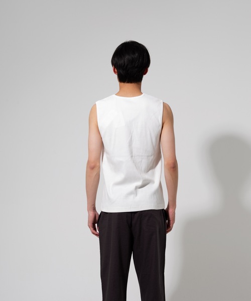 Blue Standard (ブルースタンダード)の「【BLUE STANDARD】オーガニックコットン リブノースリーブ(タンクトップ・メンズ・ホワイト/ブラック/ネイビー/杢グレー・MEDIUM/LARGE/X-LARGE)」の11枚目の写真