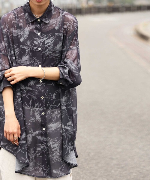 antiqua（アンティカ）の「シアーシャツ（シャツ/ブラウス・レディース・ネイビー/グレー・FREE）」の12枚目の写真