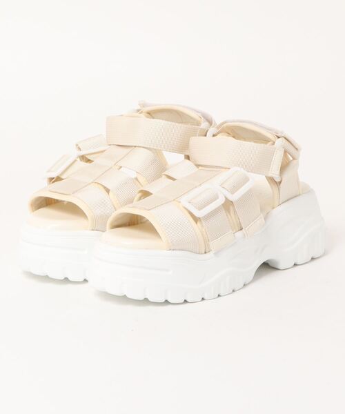 SPINNS（スピンズ）の「テープデザイン厚底サンダル（サンダル・レディース・ホワイト/ブラック・M/L/S）」の7枚目の写真