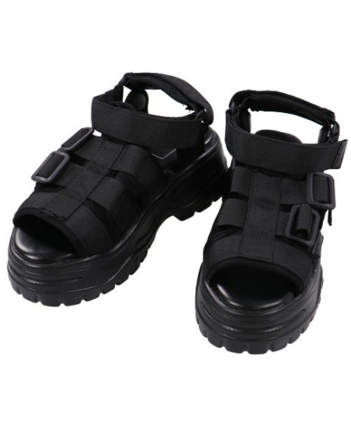 SPINNS（スピンズ）の「テープデザイン厚底サンダル（サンダル・レディース・ホワイト/ブラック・M/L/S）」の15枚目の写真