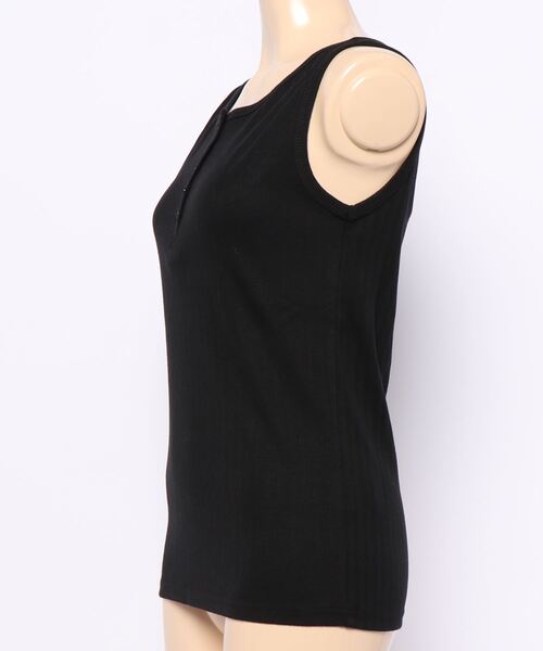 Chaco closet（チャコ クローゼット）の「コットンリブ前ボタンタンクトップ（タンクトップ・レディース・ブラック/ベージュ/オフホワイト・FREE）」の4枚目の写真