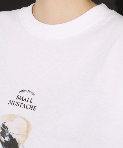 I am I in fact...（アイアムアイインファクト）の「●SMALL MUSTACHE プリント半袖Ｔシャツ（Tシャツ/カットソー・レディース・ホワイト・FREE）」の19枚目の写真