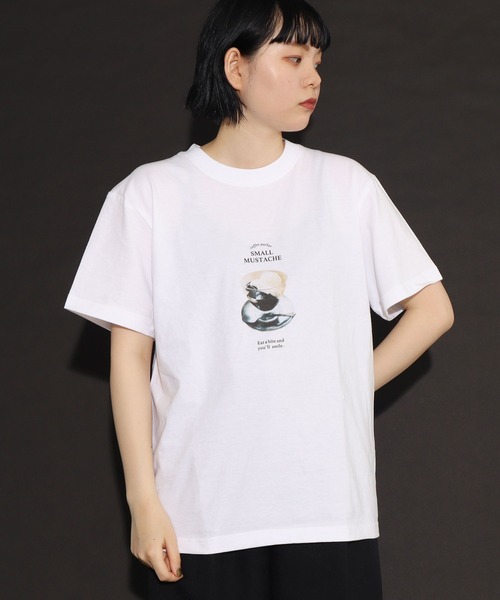 I am I in fact...（アイアムアイインファクト）の「●SMALL MUSTACHE プリント半袖Ｔシャツ（Tシャツ/カットソー・レディース・ホワイト・FREE）」の8枚目の写真
