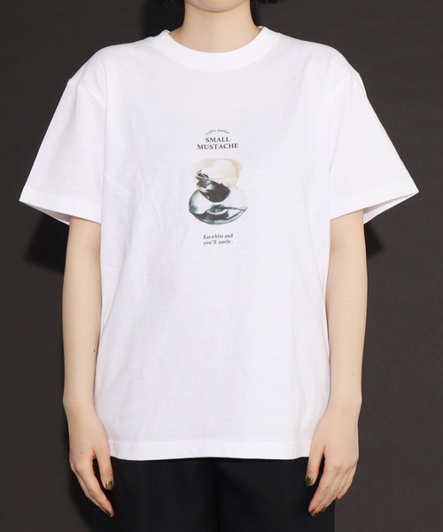 I am I in fact...（アイアムアイインファクト）の「●SMALL MUSTACHE プリント半袖Ｔシャツ（Tシャツ/カットソー・レディース・ホワイト・FREE）」の5枚目の写真