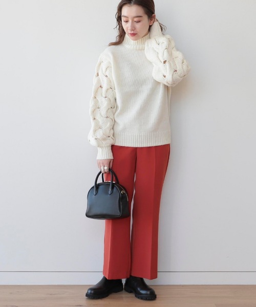 Ray BEAMS(レイビームス)の「RBS / ケーブルスリーブ タートルネック ニット(ニット/セーター・レディース・ベージュ/オフホワイト・ONE SIZE)」の10枚目の写真