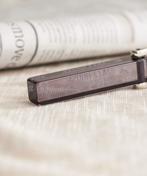 Butler Verner Sails（バトラーヴァーナーセイルス）の「Butler Verner Sails バトラーバーナーセイルズ / ACRYLIC HOTEL KEYHOLDER 80＿STICK アクリルホテルキーホルダー / JA-2569（キーホルダー・メンズ・クリア/ブラック/オレンジ/ブルー・FREE）」の6枚目の写真