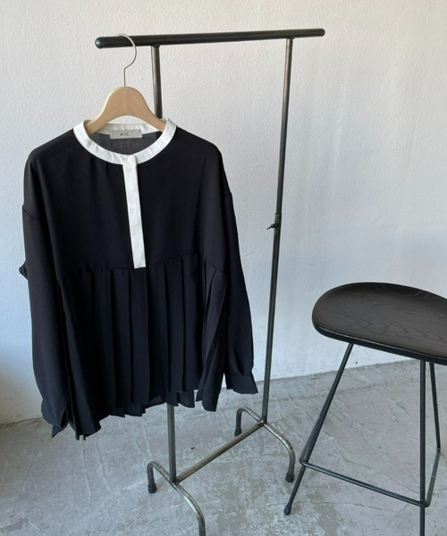 AIC.(エーアイシー)の「プリーツ長袖ブラウス(シャツ/ブラウス・レディース・ブラック/ネイビー/ブラウン/オフホワイト/ボルドー/その他・FREE)」の6枚目の写真