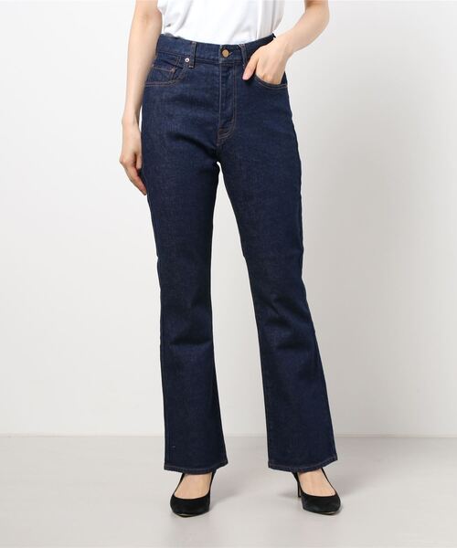 ONEME（ワンム）の「ONEME Stretch Flare Denim（デニムパンツ・レディース・インディゴブルー・2/3）」の10枚目の写真