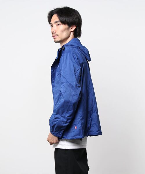 EDWIN（エドウィン）の「EDWIN　ベリオスレインジャケット（マウンテンパーカー・メンズ・ブラック/レッド/ブルー・LL/3L/M/L）」の5枚目の写真