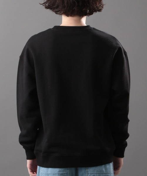 AVIREX（アヴィレックス）の「【SAMRT/スマート】長袖 ロゴ スウェット / LONG SLEEVE LOGO SWEAT / アヴィレックス / AVIREX（スウェット・メンズ・ライトグレー/オフホワイト/ブラック・XX-LARGE/MEDIUM/X-LARGE/LARGE）」の4枚目の写真