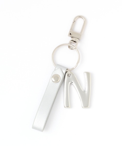GLOBAL WORK（グローバルワーク）の「マルチWAYイニシャルチャーム/215959（キーホルダー・レディース・ホワイト系その他2/ホワイト系その他/ホワイト系その他3/その他3/その他1/その他2/ホワイト/オフホワイト・FREE）」の5枚目の写真