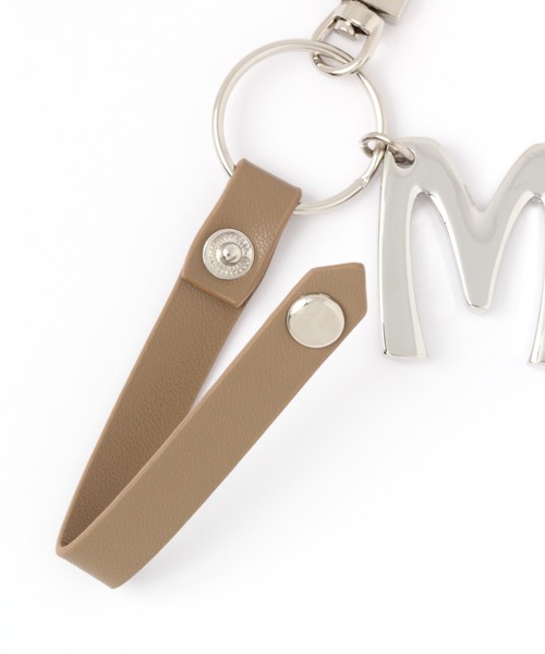 GLOBAL WORK（グローバルワーク）の「マルチWAYイニシャルチャーム/215959（キーホルダー・レディース・ホワイト系その他2/ホワイト系その他/ホワイト系その他3/その他3/その他1/その他2/ホワイト/オフホワイト・FREE）」の16枚目の写真