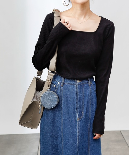 COLONY 2139（コロニートゥーワンスリーナイン）の「ランダムテレコスクエアネック長袖Tシャツ（Tシャツ/カットソー・レディース・ブラック/アイボリー/モカ/グリーン/カーキ/チャコールグレー・SMALL/LARGE/MEDIUM）」の12枚目の写真