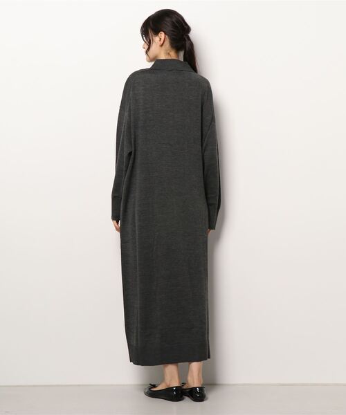 yuw（ユウ）の「SKIPPER KNIT ONE PIECE　217951（ワンピース・レディース・チャコールグレー/ブラック/ブルー・FREE）」の4枚目の写真