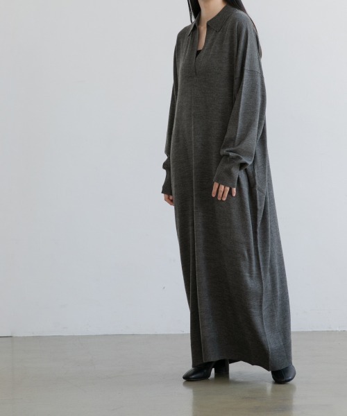 yuw（ユウ）の「SKIPPER KNIT ONE PIECE　217951（ワンピース・レディース・チャコールグレー/ブラック/ブルー・FREE）」の6枚目の写真