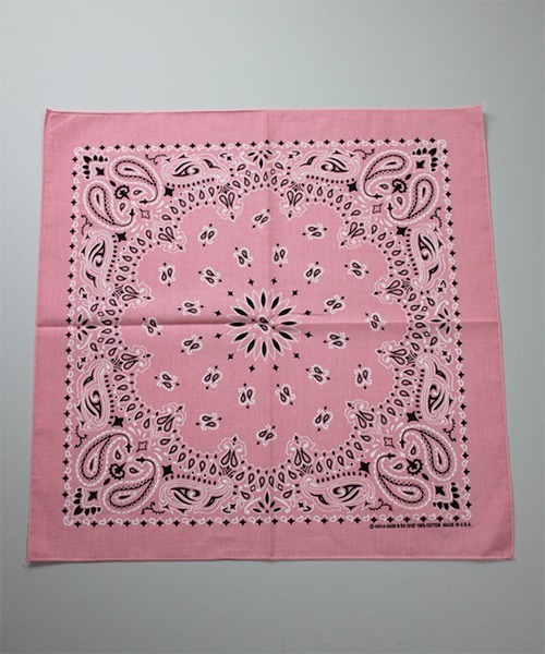 HAV-A-HANK（ハバハンク ）の「HAV-A-HANK ハバハンク ペイズリー バンダナ（バンダナ/スカーフ・メンズ・パープル/ボルドー/レッド/ターコイズブルー/ネイビー/ブラック/ブラック×レッド/ライトピンク/グレー/カーキ/ロイヤルブルー/ダークブルー/サックスブルー/ホワイト・FREE）」の12枚目の写真