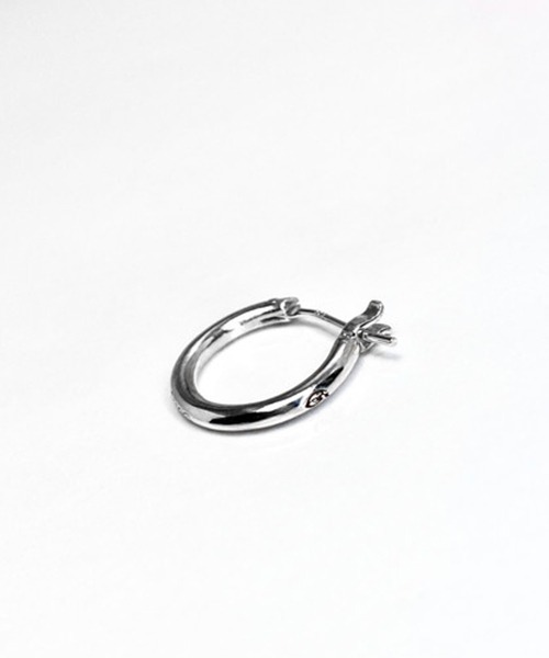 THE MILES(ザ マイルズ)の「GODSIZE ゴッドサイズ THIN HOOP raised by wolves シンフープ ピアス レイズド・バイ・ウルヴス 片耳用(ピアス(片耳用)・メンズ・シルバー・FREE)」の1枚目の写真