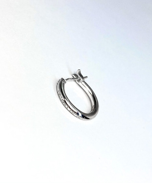 THE MILES(ザ マイルズ)の「GODSIZE ゴッドサイズ THIN HOOP raised by wolves シンフープ ピアス レイズド・バイ・ウルヴス 片耳用(ピアス(片耳用)・メンズ・シルバー・FREE)」の4枚目の写真