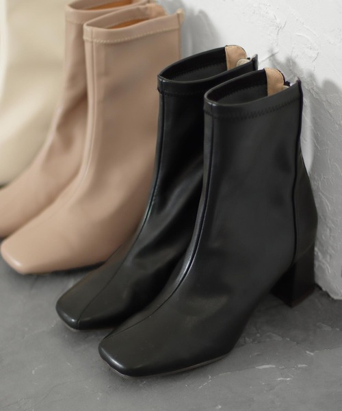 SOROTTO(ソロット)の「チャンキーヒール×スクエアトゥのストレッチハイアンクルブーツ(ブーツ・レディース・ブラック/アイボリー/ベージュ・S/M/L/LL)」の8枚目の写真