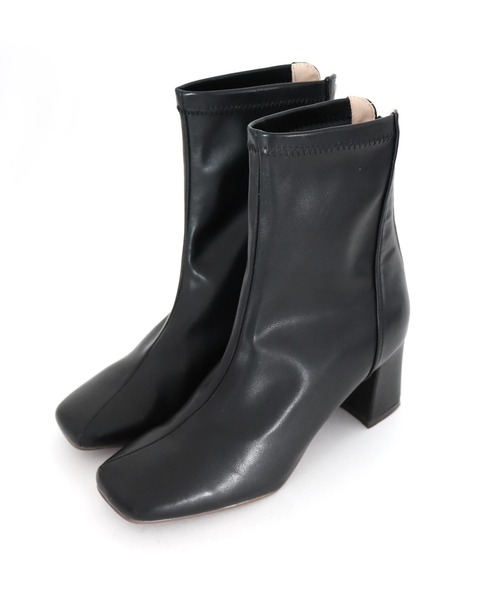 SOROTTO(ソロット)の「チャンキーヒール×スクエアトゥのストレッチハイアンクルブーツ(ブーツ・レディース・ブラック/アイボリー/ベージュ・S/M/L/LL)」の16枚目の写真