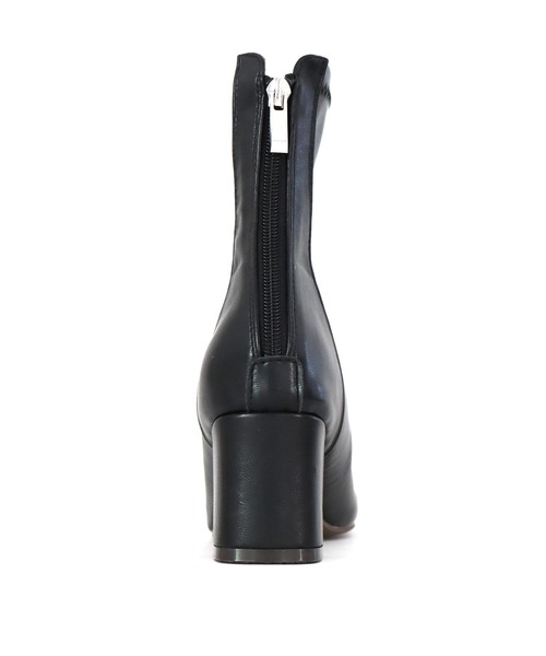 SOROTTO(ソロット)の「チャンキーヒール×スクエアトゥのストレッチハイアンクルブーツ(ブーツ・レディース・ブラック/アイボリー/ベージュ・S/M/L/LL)」の9枚目の写真