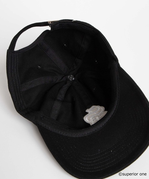 WEGO GRAPHICS（ウィゴーグラフィックス）の「WEGO/Superior oneコラボローキャップ（キャップ・メンズ・ホワイト/ブラック・FREE）」の5枚目の写真