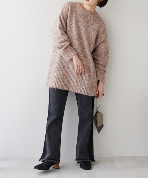 DISCOAT(ディスコート)の「カラーネップチュニック(ニット/セーター・レディース・アイボリー/ブラック/パープル・FREE)」の4枚目の写真