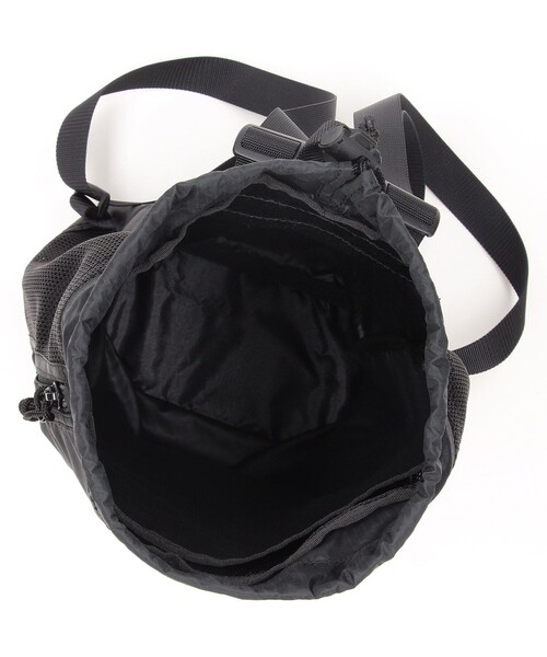 FREAK'S STORE（フリークスストア）の「FREDRIK PACKERS × FREAK'S STORE/フレドリックパッカーズ 別注HAMPER/別注ハンパ―(バックパック)（バックパック/リュック・レディース・ブラック/ベージュ・ONE SIZE）」の9枚目の写真