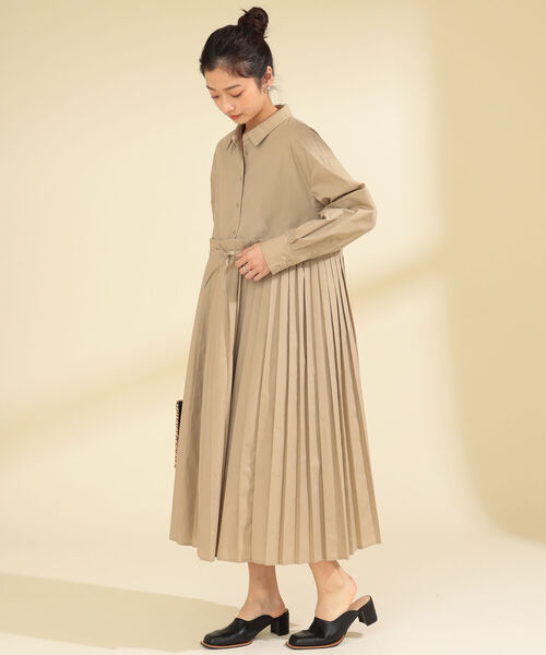 Ray BEAMS（レイビームス）の「Ray BEAMS / プリーツ キリカエ シャツ ワンピース（ワンピース・レディース・ブラック/ベージュ/ミント・ONE SIZE）」の14枚目の写真
