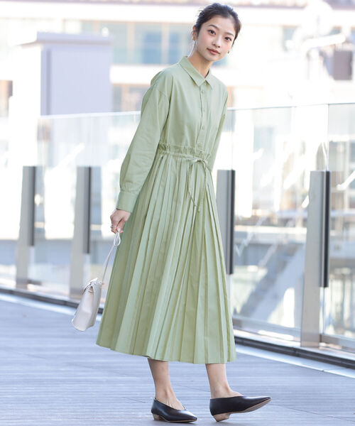 Ray BEAMS（レイビームス）の「Ray BEAMS / プリーツ キリカエ シャツ ワンピース（ワンピース・レディース・ブラック/ベージュ/ミント・ONE SIZE）」の18枚目の写真