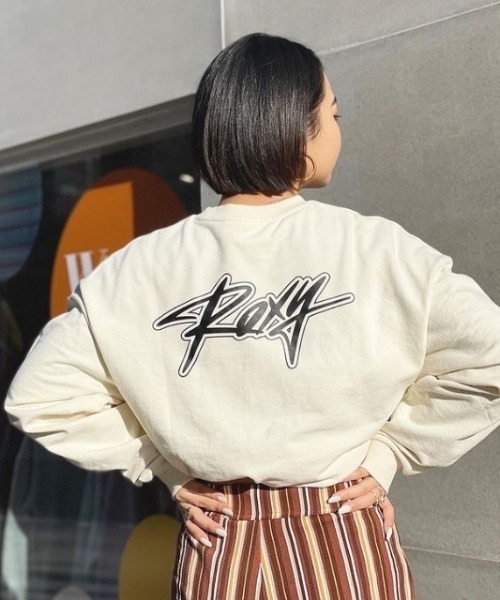 ROXY（ロキシー）の「EVERYDAY PULL OVER/ロキシーバックプリントスウェットトレーナー（スウェット・レディース・ブラック/ナチュラル/ピンク/パープル・SMALL/MEDIUM/LARGE）」の3枚目の写真