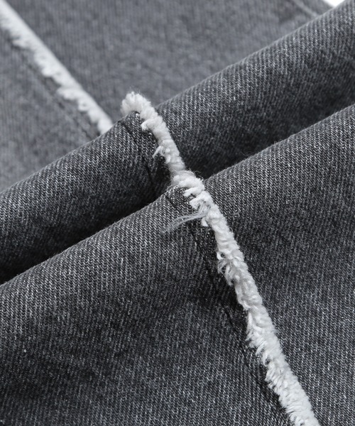 G.O.C(ジーオーシー)の「フリンジスリットフレアデニムパンツ(デニムパンツ・メンズ・ブラック/グレー/ライトブルー・MEDIUM/LARGE)」の14枚目の写真