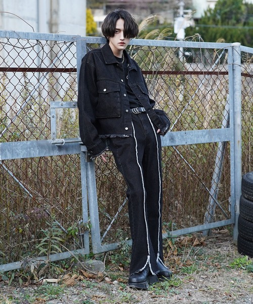 G.O.C(ジーオーシー)の「フリンジスリットフレアデニムパンツ(デニムパンツ・メンズ・ブラック/グレー/ライトブルー・MEDIUM/LARGE)」の17枚目の写真