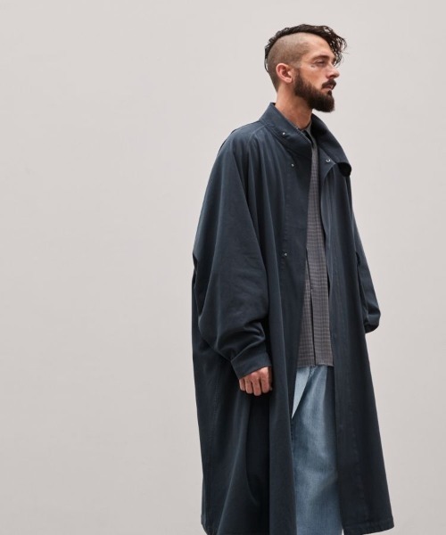 LIDNM（リドム）の「MILITARY PIGMENT CAPE COAT（その他アウター・メンズ・グリーン系その他・MEDIUM）」の4枚目の写真