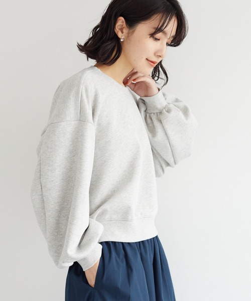 KBF（ケイビーエフ）の「KBF.ガス焼きボリューム裏毛（スウェット・レディース・グレー/オレンジ/ブルー/ライトグリーン・FREE）」の2枚目の写真