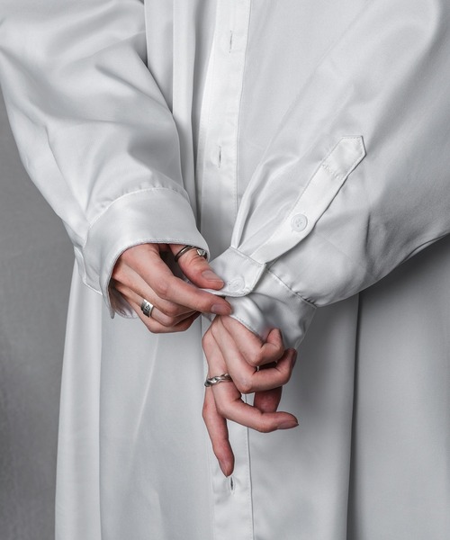 Adoon plain(アドーンプレーン)の「【Adoon plain】サイドスリットロングシャツ(シャツ/ブラウス・メンズ・ホワイト/ブラック・FREE)」の18枚目の写真