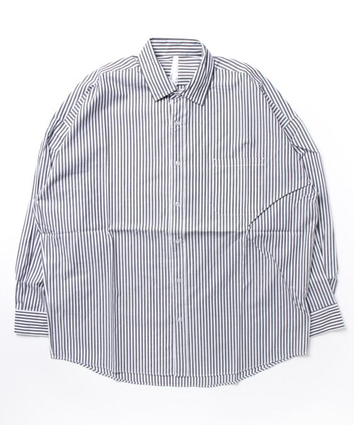 THISIS（ディスイズ）の「ビッグシルエット ブロードレギュラカラー シャツ レディース（シャツ/ブラウス・レディース・ホワイト/ブラック/グレイッシュベージュ/グリーン/サックスブルー/イエロー/ラベンダー/ブルー/ホワイト系その他/グリーン系その他/ブラック系その他・LARGE/X-LARGE/MEDIUM）」の4枚目の写真